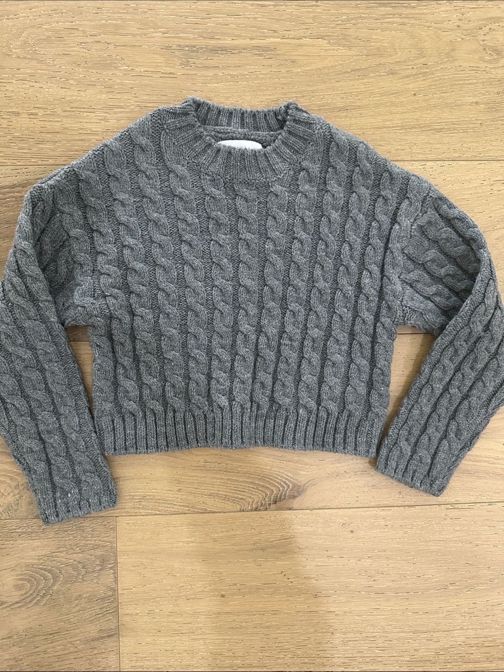 Zara Girl’s Gray Cable-Knit Crewneck Cropped Sweater